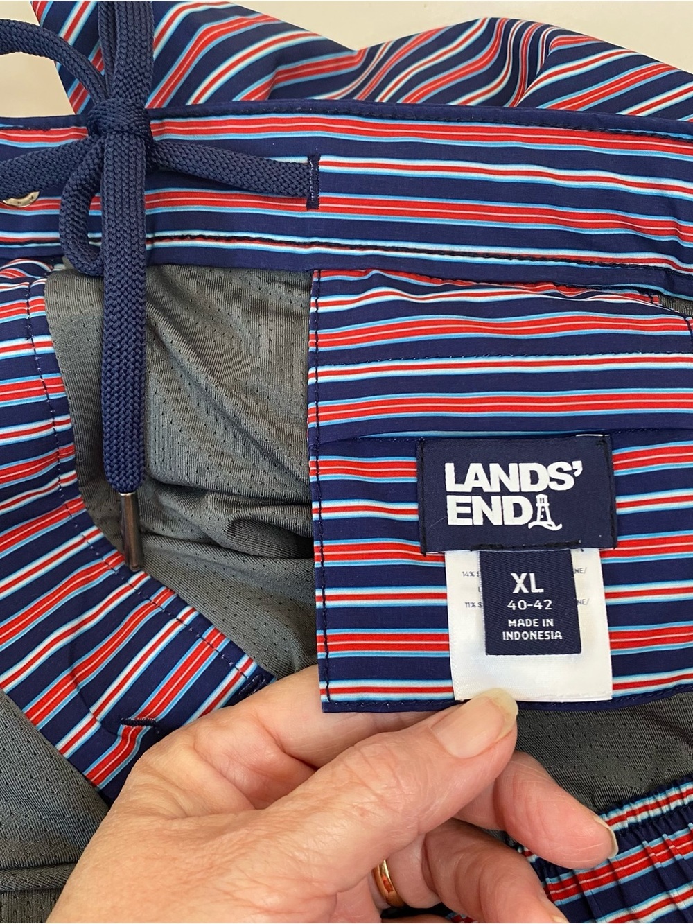 Lands End Men’s Striped Swim Shorts Red White Blue Lined 7” Inseam XL (40-42) - Picture 7 of 11